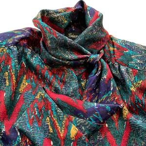 Gorgeous Multi Colored Vintage Gianna Blouse Size 8